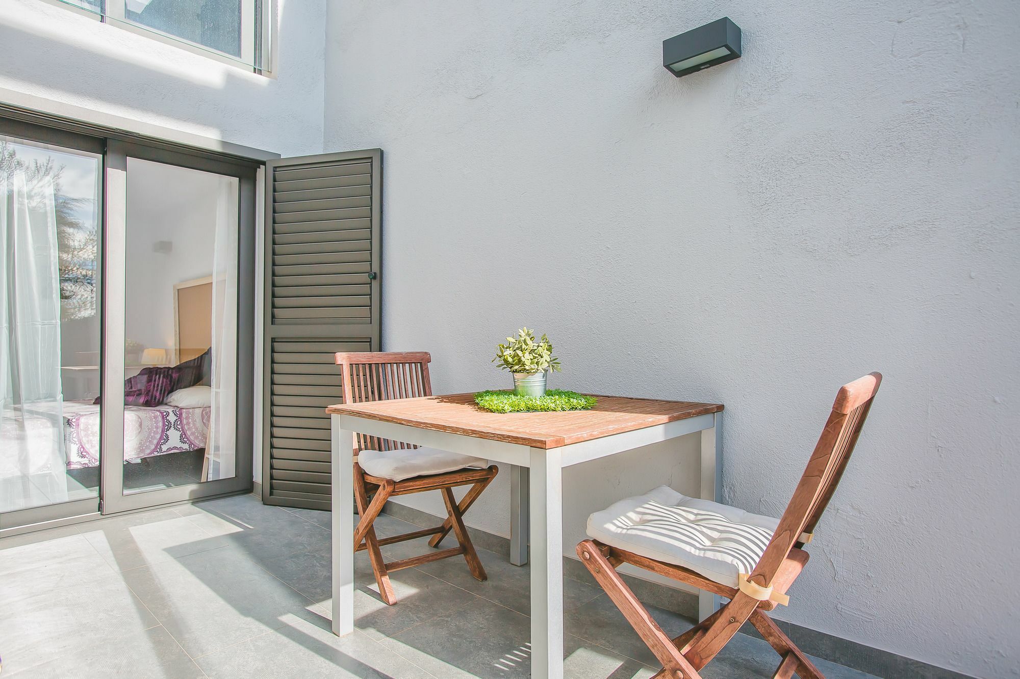 Flateli Montjuic Apartment Girona Luaran gambar