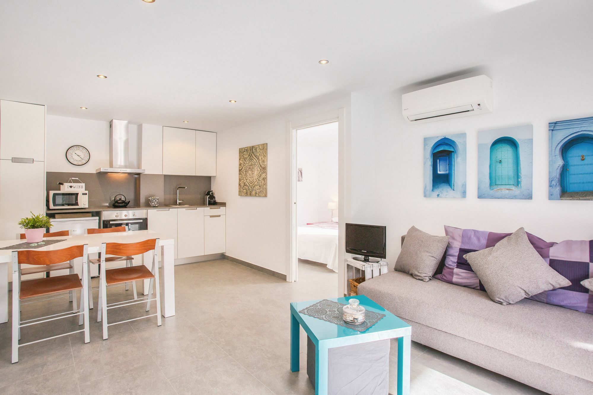 Flateli Montjuic Apartment Girona Luaran gambar