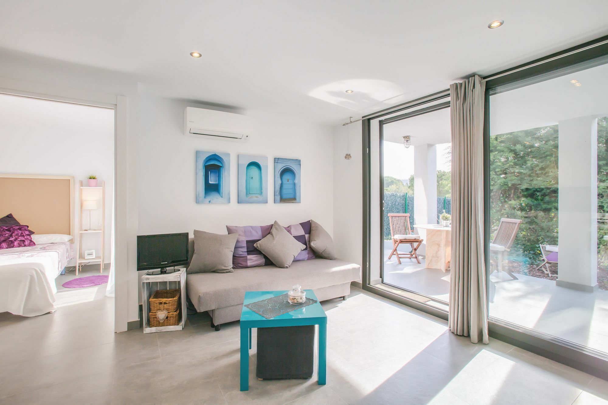 Flateli Montjuic Apartment Girona Luaran gambar